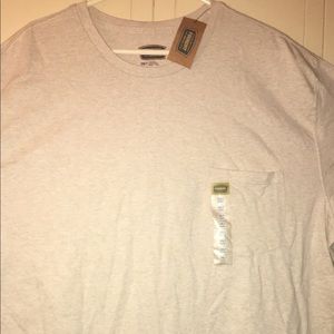 Casual short sleeve shirt w/ pocket